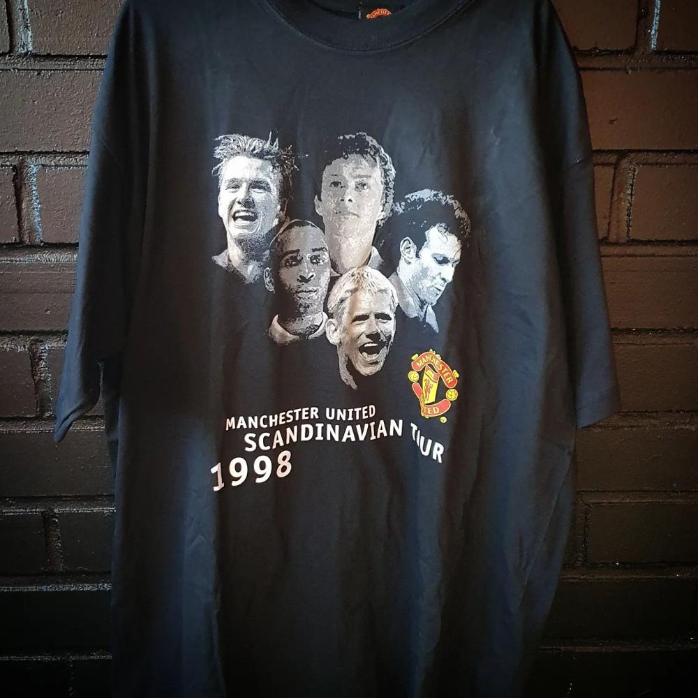 The 1998 pre-season tour shirt.
