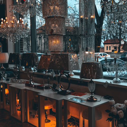 interior-lighting-display-and-chandeliers-for-sale-2026-03-16-02-46-05-utc
